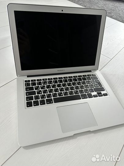 Apple MacBook Air 13