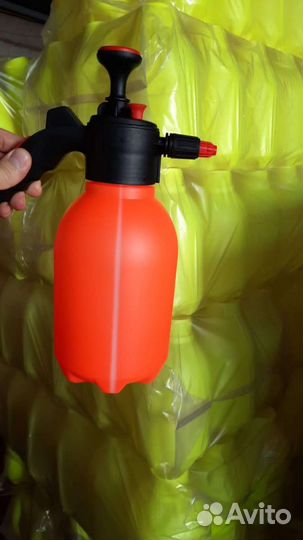 Опрыскиватель c клапаном 2 л для Авто