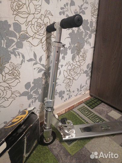 Самокат детский двухколесный бу