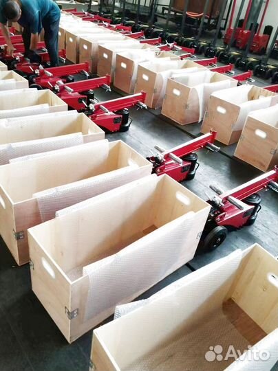 Домкрат подкатнoй пнeвмогидрaвличecкий 2x-штoковый Jack 50T 50/60/80/100/120 тонн