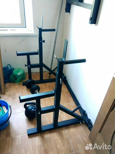 Стойки для штанги со страховкой и брусьями