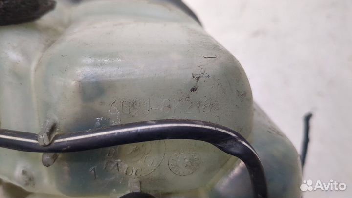 Бачок расширительный Volvo V70