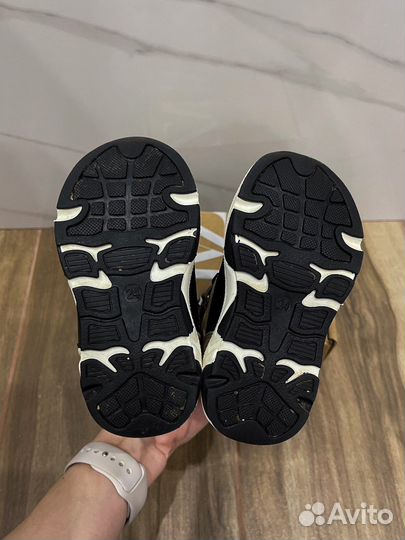 Ботинки для мальчика 24 размер