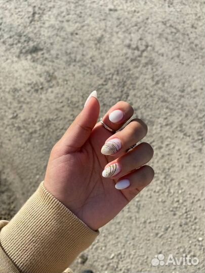 Маникюр