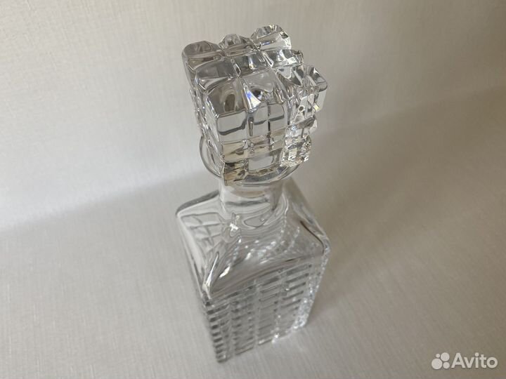 Графин хрустальный