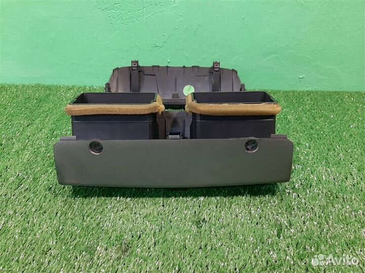 Дефлектор торпедо центральный Honda CR-V 2 (RD5)