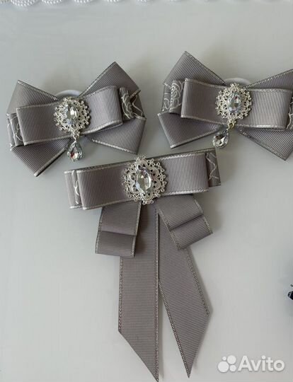 Комплект для школы с бантом и галстуком брошью