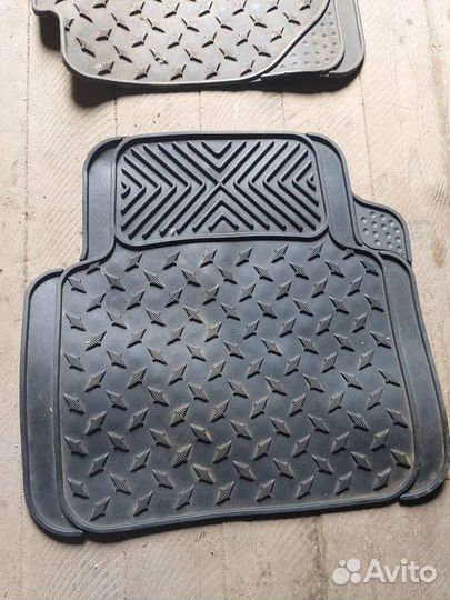 Коврики универсальные