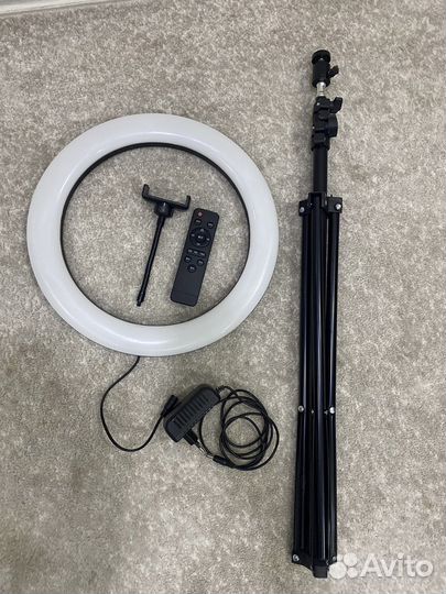 Лампа кольцевая