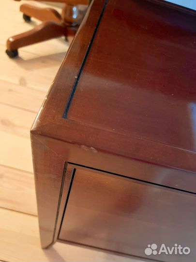 Шкафчик тумба