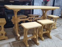 Кухонный стол и стулья из массива дерева