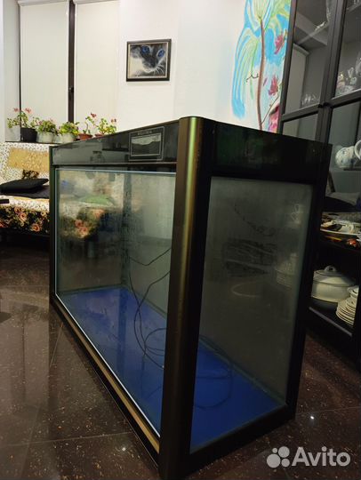 Аквариум с тумбой 200 литров