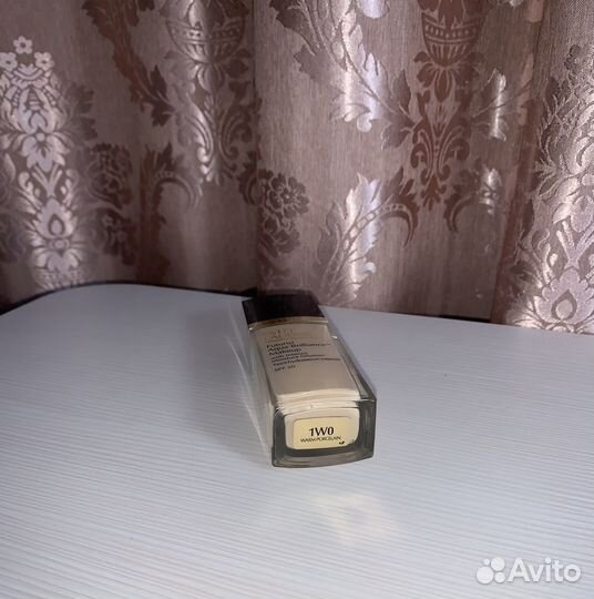 Тональный крем estée lauder