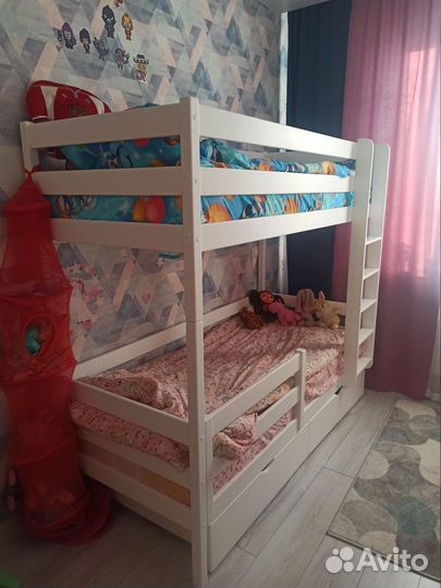 Детская кроватка из берёзы