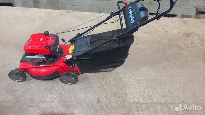 Газонокосилка бензиновая самоходная