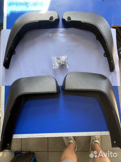 Брызговики на range rover vogue