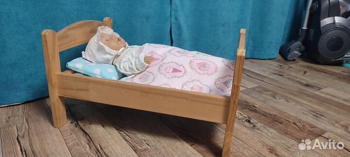 Кукольная кроватка IKEA с пупсом и постелькой