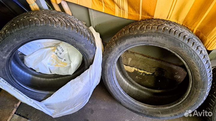 Nokian Tyres Hakkapeliitta 8 2.25/5 R17