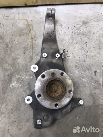Кулак поворотный передний правый bmw f10 f11 f12