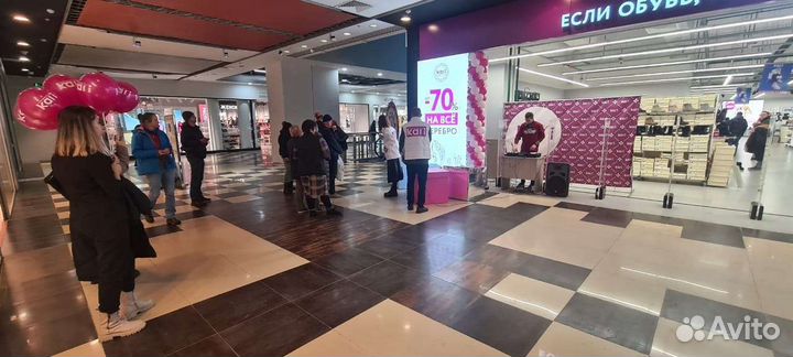 Диджей, студия звукозаписи