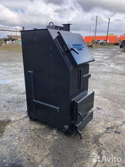 Твердотопливный котел длительного горения