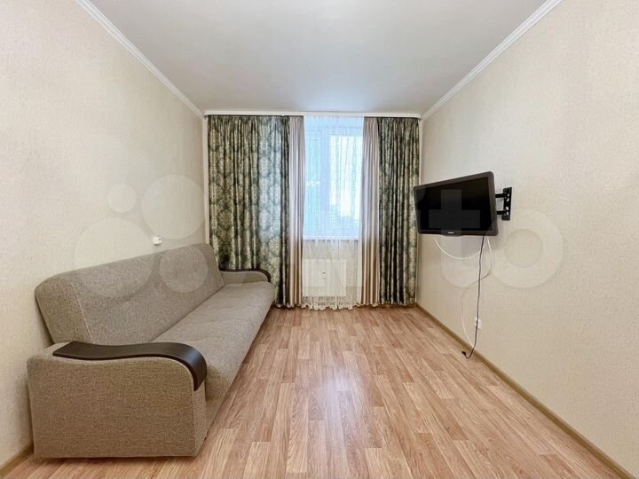 2-к. квартира, 42 м², 16/25 эт.