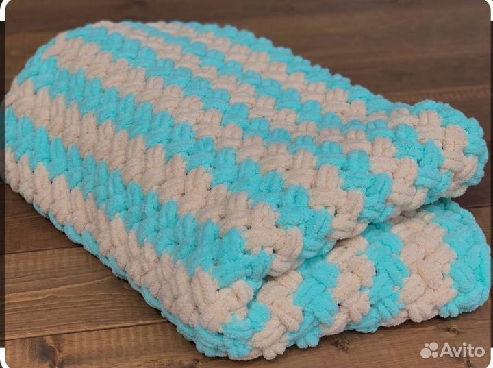 Плед детский вязаный ручная работа