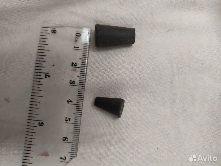 Пробки резиновые на 10 для химпосуды