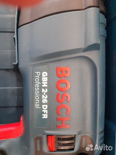 Продам перфоратор Bosch GBN 2-26DFR