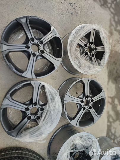 Диски бу 16 Skoda Литые R16 J6.5 5x112 BF