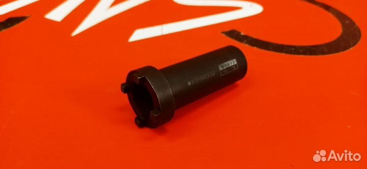 Съёмник корончатый