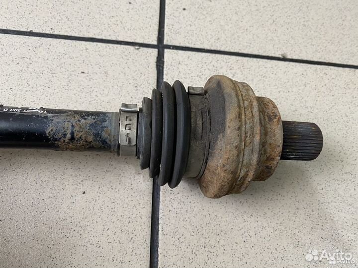 Привод задний правый Volkswagen Tiguan