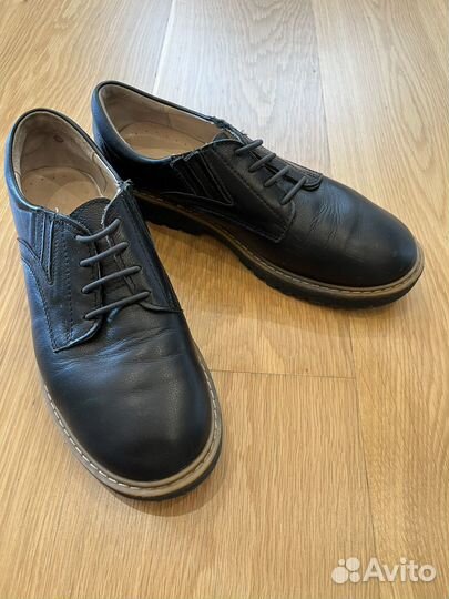 Полуботинки/ туфли для мальчика 39 размер, Iridis