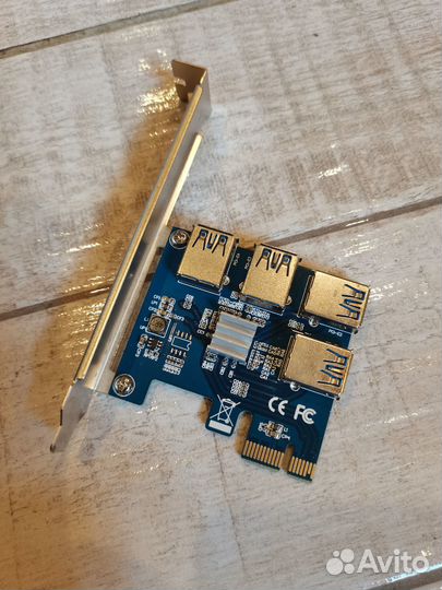 Разветвитель PCI-E 4USB