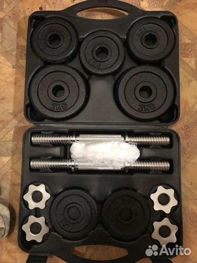Набор гантелей