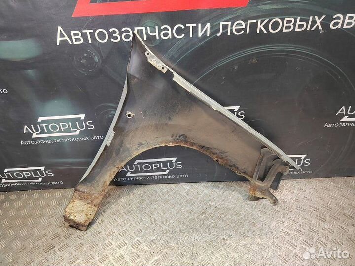 Крыло переднее левое Renault Logan седан 1.6 K7M