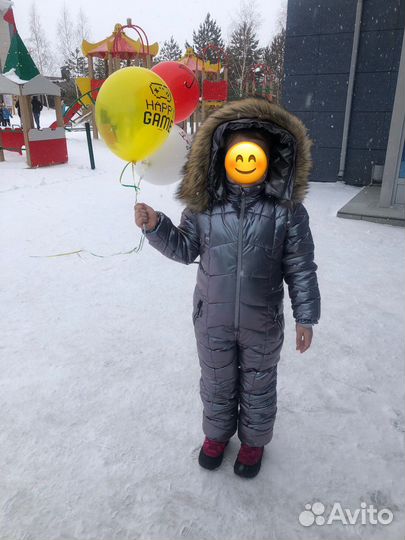 Зимний комбинезон для девочки
