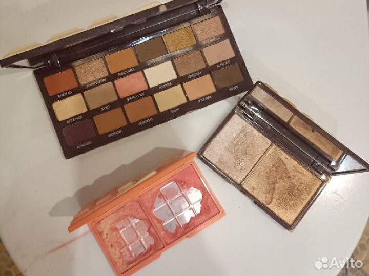 Палетка теней, румян, бронзер i heart revolution