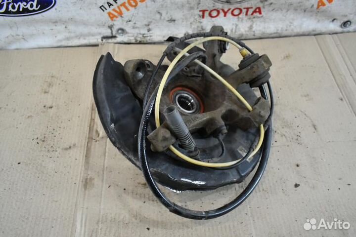 Кулак поворотный задний левый Bmw 3-Series E90