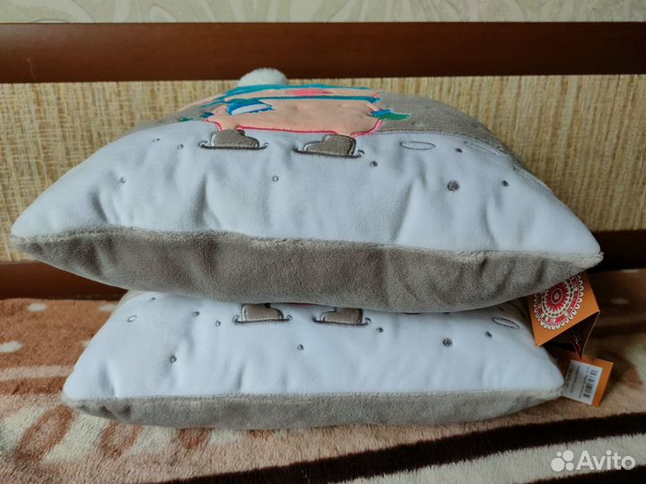 Подушечка декоративная новая