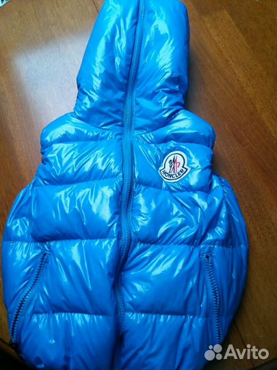Жилет пуховой