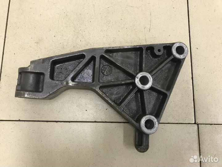 Кронштейн опоры двигателя Astra H / Family 2004-20