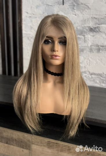 Парик из натуральных волос 60 см