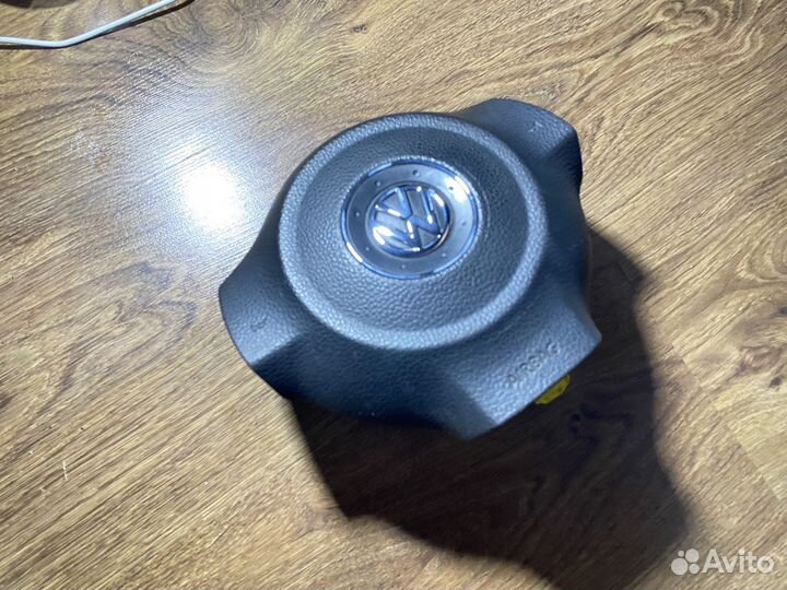 Подушка безопастности Volkswagen Polo 5
