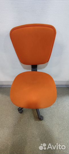 Компьютерное кресло