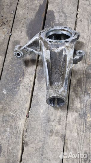 Поворотный кулак Infinity QX50