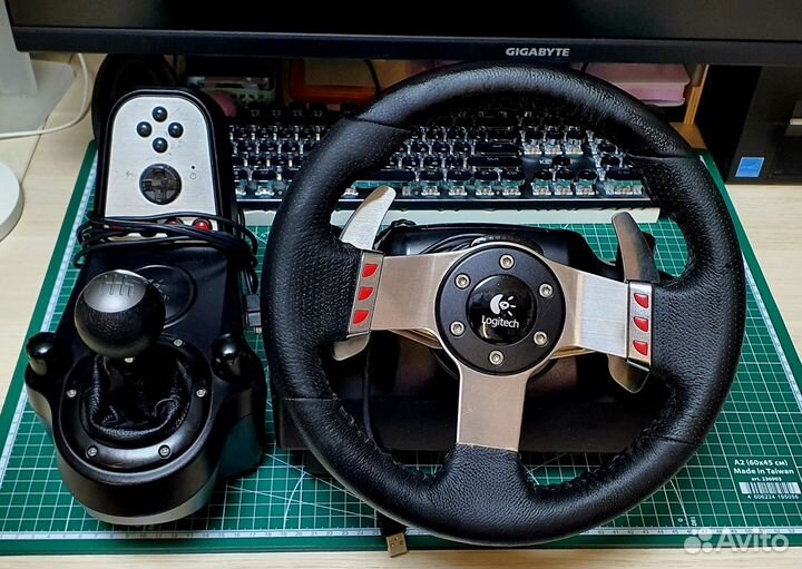Руль, кпп, Педали Logitech G27