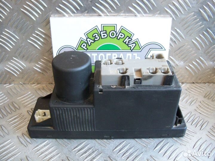 Компрессор центрального замка Mercedes Benz W210