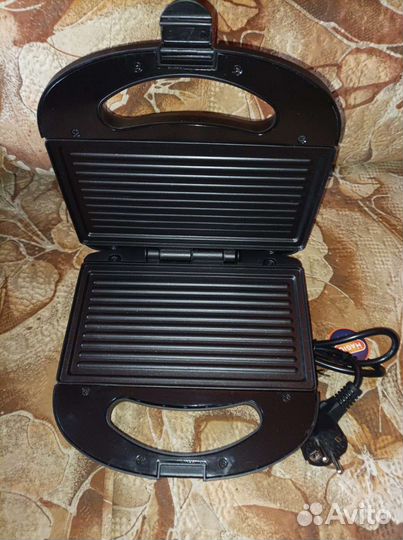 Бутербродница новая