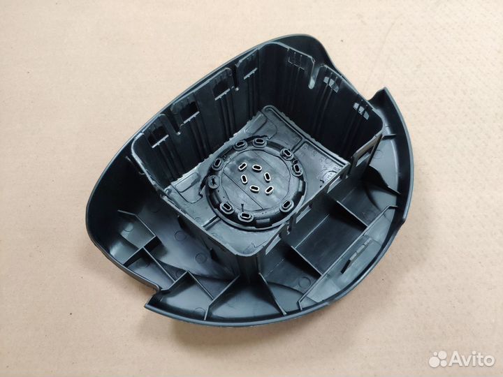 Заглушка руля Renault Logan 2